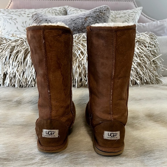 UGG Women's Classic Tall Boots Chestnut Australia 6 Wool Shearling Roll Down - Picture 6 of 12